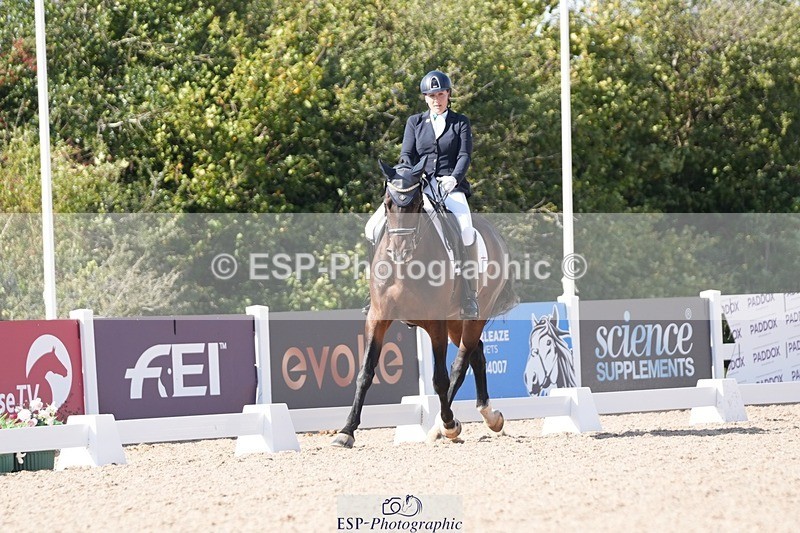 250906-152724-04761 - 110-Chelsea.DonovanFrankie.zenturio