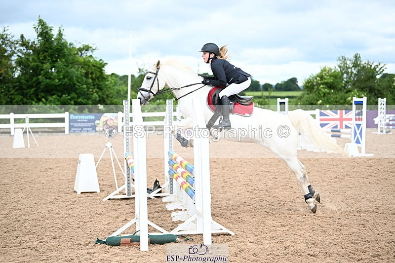 240608A-095601-00387 - Cls 8 Pony British Novice and 80cm Open