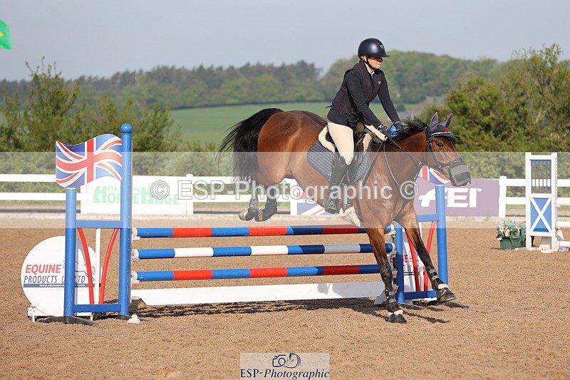 240510A-083908-04339 - Cls 13 British Novice and 90cm Open