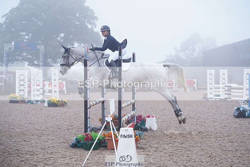 241006A-090520-05329 - Cls 15 A&B Brit Nov & 90 Open