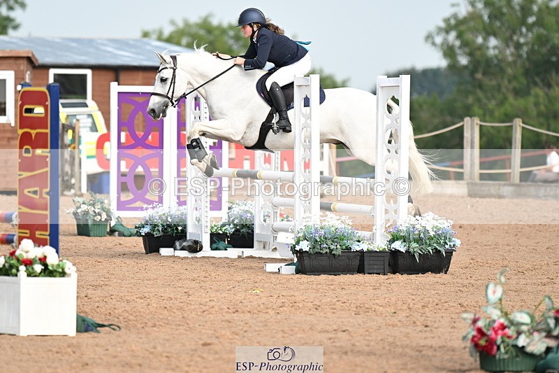 240801A-093729-01066 - Cls 1 British Novice and 90cm Open