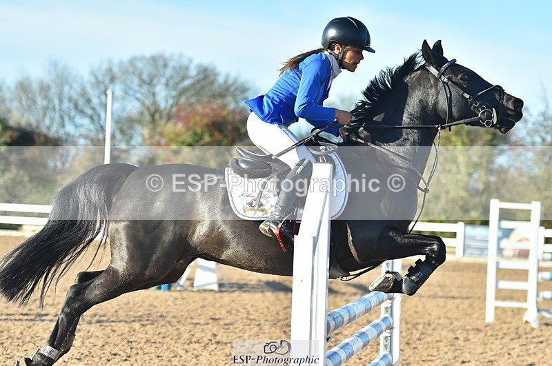 231111A-025648-01295 - Cls 9 British Novice & 90cm Open