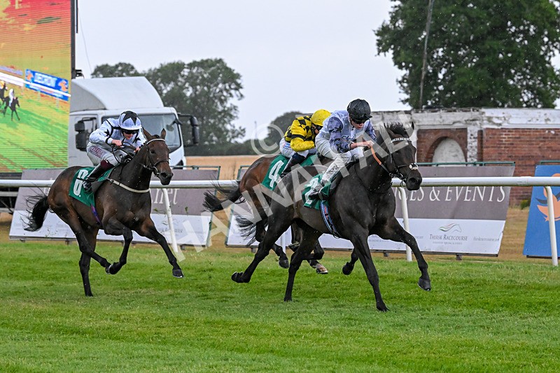 150725-Race 1-Atmosphere-6425 - Race 1