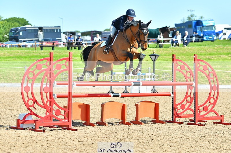 230527A-110324-03815 - Cls 14 Newcomers