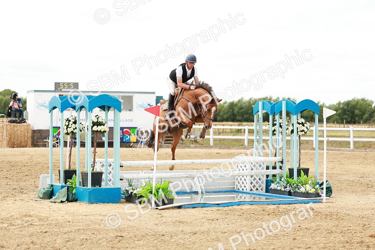 SBM_018834 - Class 21 - Senior Newcomers Championship 2d Rd