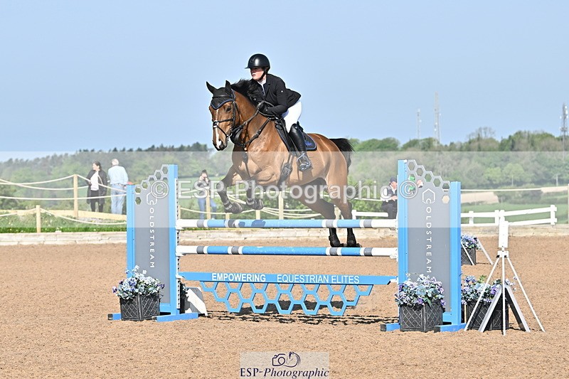 240509A-091511-00494 - Cls 8 Foxhunter