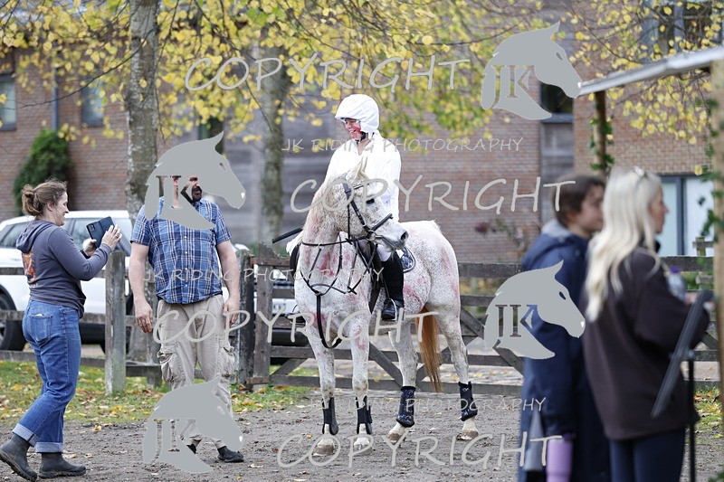 _T0A2073 - Class 4 50cm