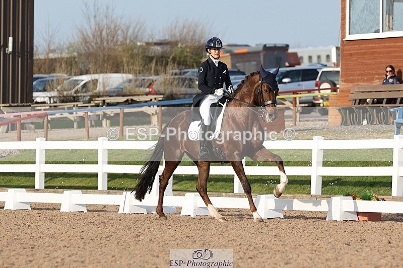 250404-180707-08214 - 131-Francesca.Cawley-Dame.Blanche