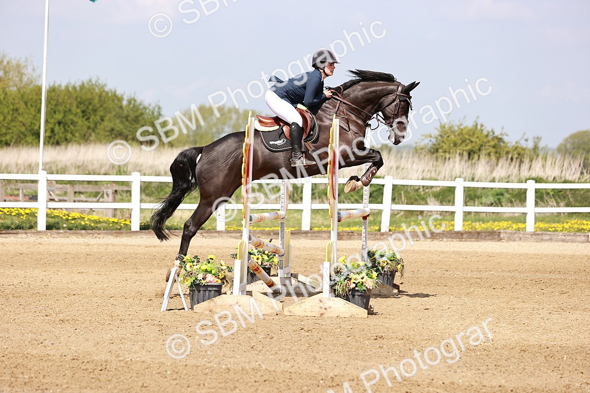  - Class 23 - Senior 1.05m