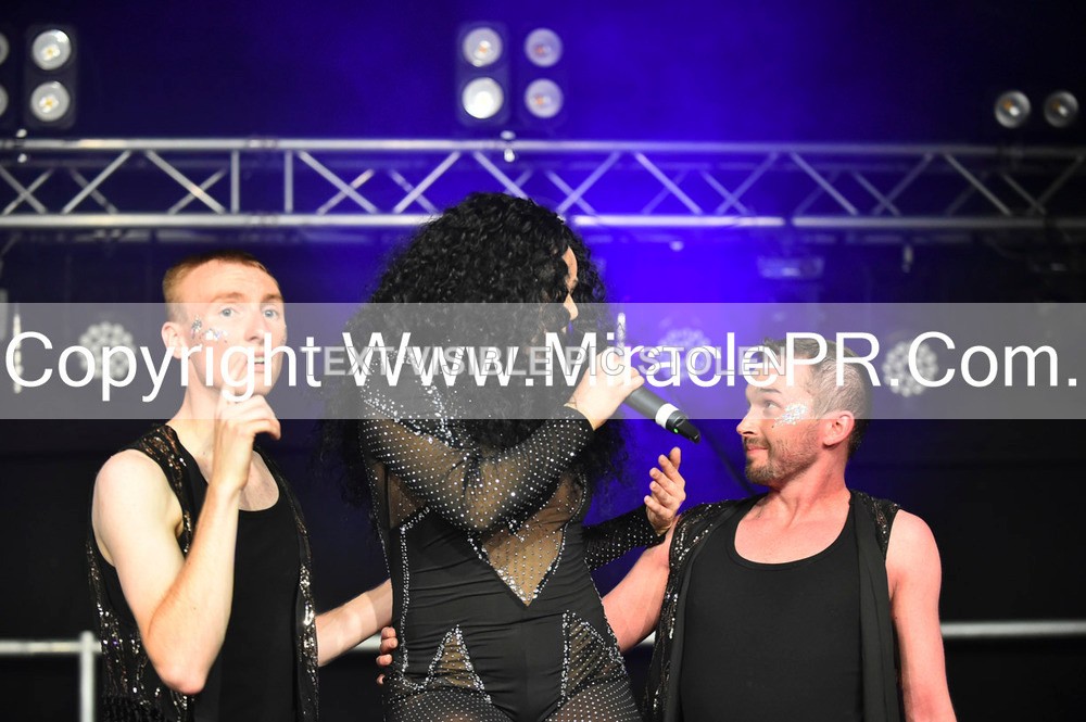 SH4_6904 - The Cher Experience