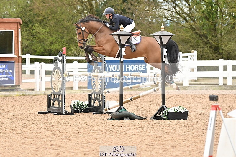 240419A-143223-08580 - Cls 18, 1 Star Silver Tour 1.20m