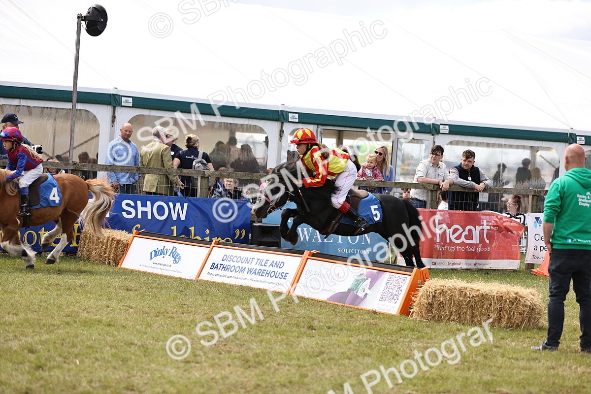 SBM_16473 - Dinky Derby