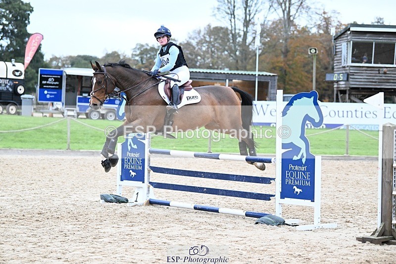 241116-151237-02151 - Cls 4 100-105cm