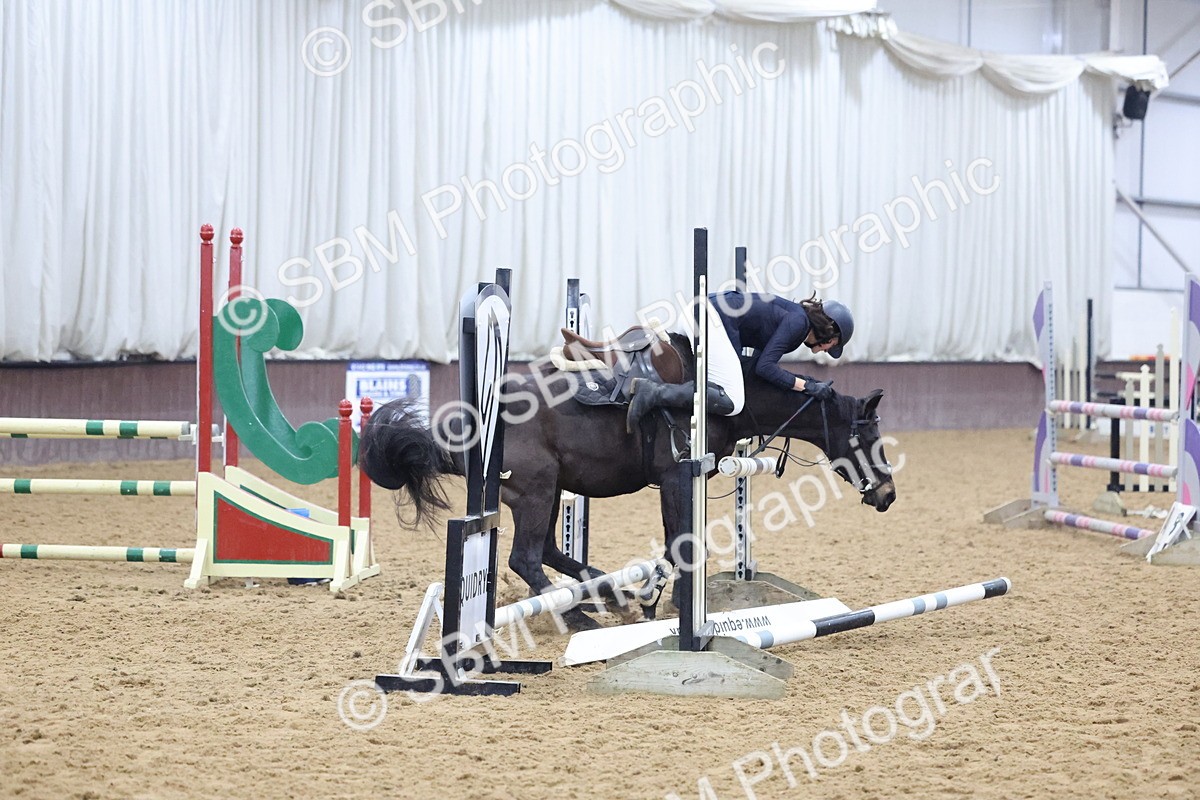 SBM_003307 - Class 11 - Blue Chip Pony Newcomers - 1.00m Open