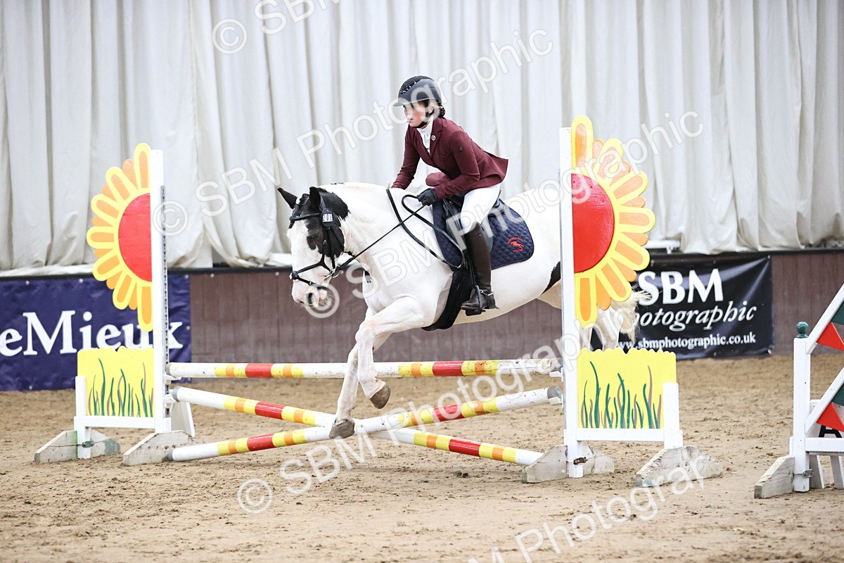 SBM_001507 - Class 5 - Henlow Veterinary Hospital 70cm