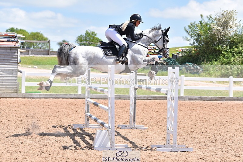 230531A-133908-00483 - Cls 5 Foxhunter & 1.20m Open