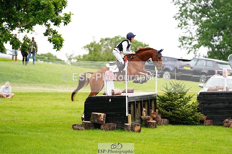 240525-174602-19276 - 280-SHANNONDALE_ARNOLD-Tom_McEwen