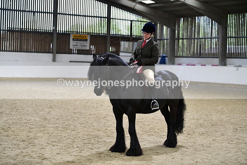 WJ5_7660 - Class 12 Ridden M&M