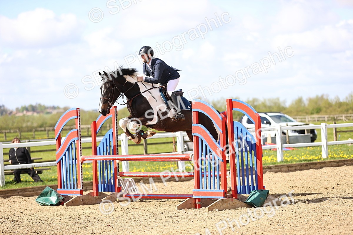 SBM_003280 - Class 15 - Senior British Novice - 90cm