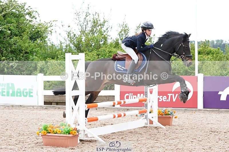 250505-124514-04371 - Cls 20+21 Club and Schools 70cm