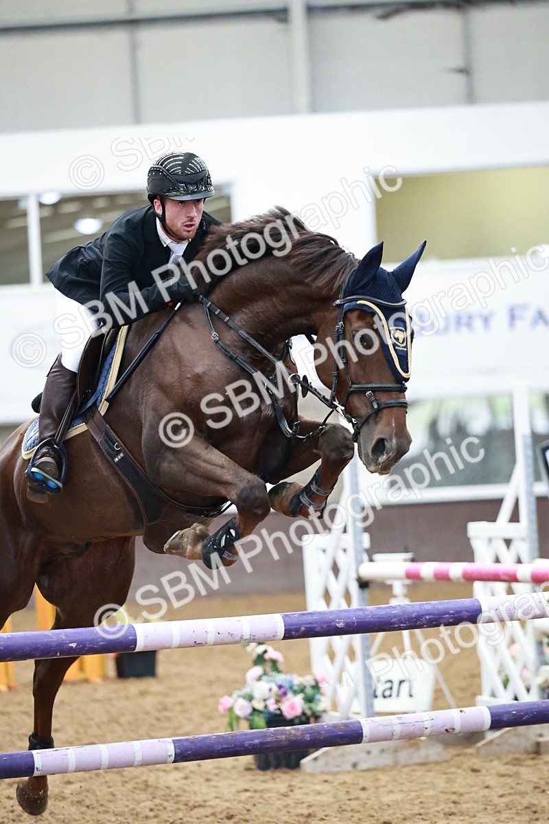 SBM_001363 - Class 4 - Senior Newcomers 1.10m