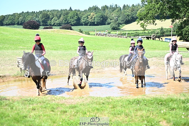 240729B-150428-03120 - Abbie's Group XC