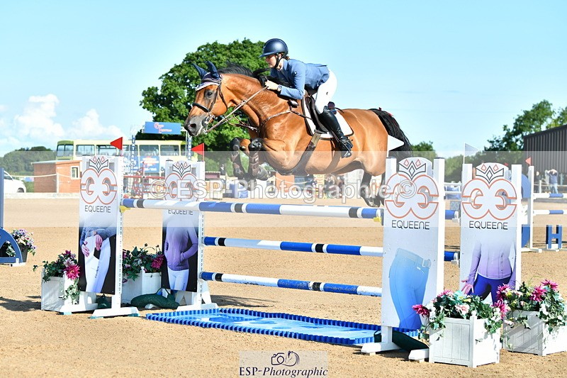 230720A-090008-01530 - Cls 1, 2 Star Small 1.30m