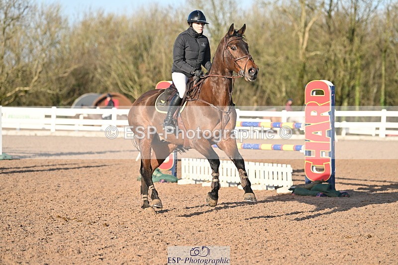 231210A-134533-02676 - Cls 20 Newcomers & 1.10m Open