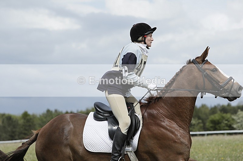 BVHT 140517  NXC -402 - Class 2 XC Novice 14/05/17