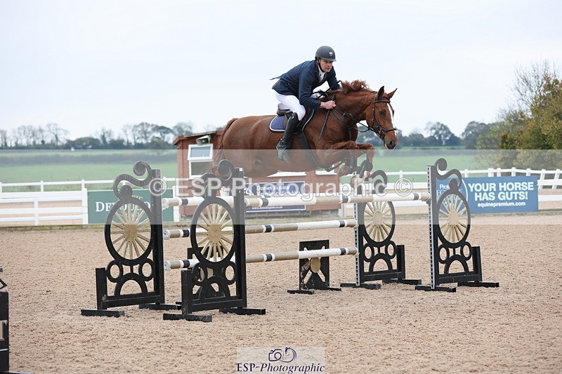 241101A-132301-02066 - FRI Cls 6 Foxhunter and 1.20m Open