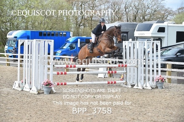 BPP_3758 - CLASS 3 Senior Discovery/ 1m Open