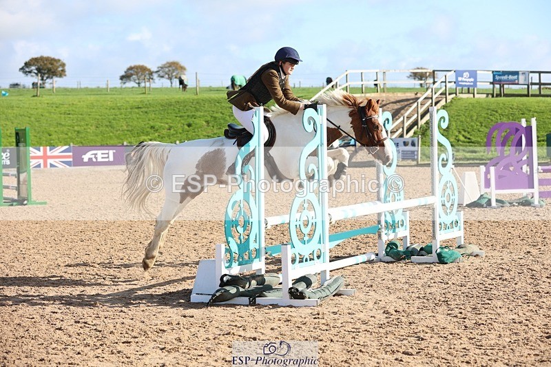 251025-113705-01095 - Cls 25+26 Club and Schools 80cm