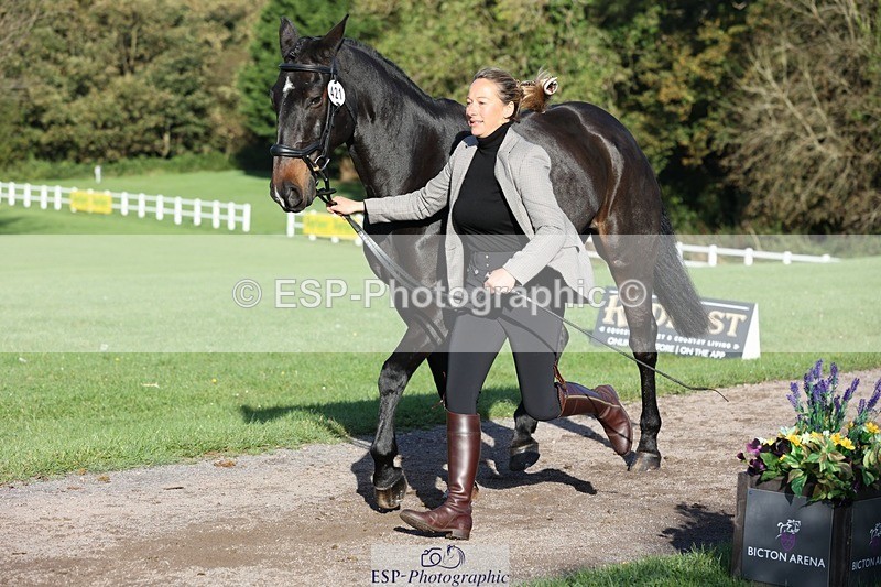 241027-093536-15375 - 421-Marie.Webber-BENNY'S.DOUBLE.DIAMOND