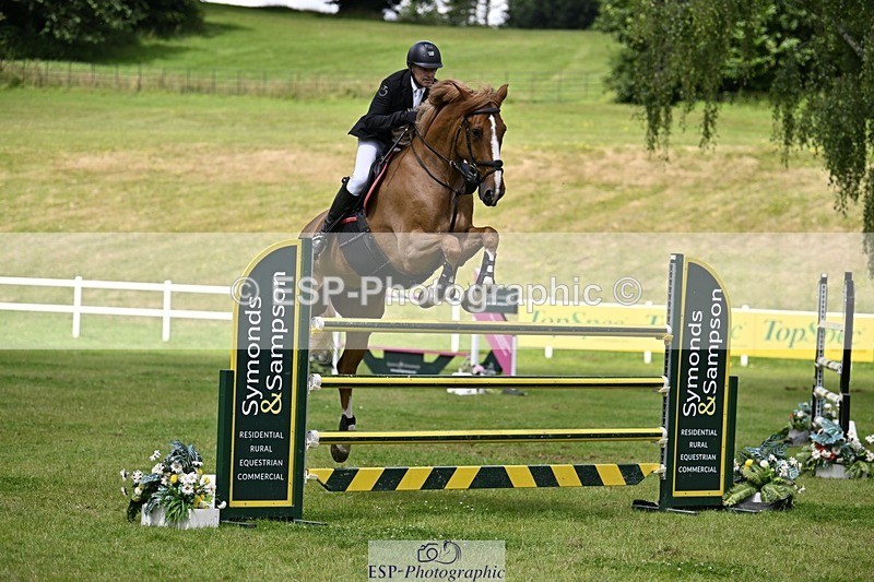 240711-120747-26827 - Cls 117 HOYS Grade C Quali 1.35m