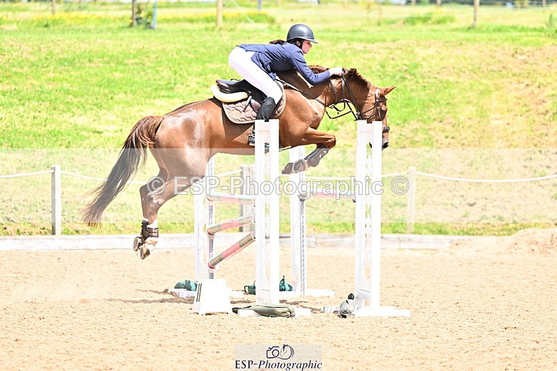 240608A-132043-02525 - Cls 4 Snr Newcomers and 1.10m Open