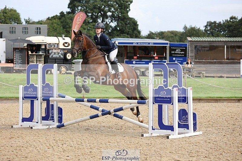 240817-094018-00355 - 02A Snr Brit Nov