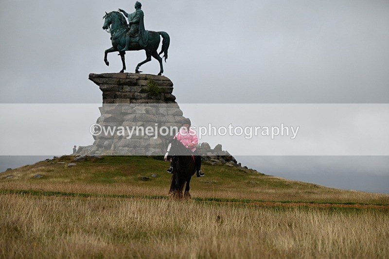 DSC_1844 - Time at Statue 12:13 to 12:32