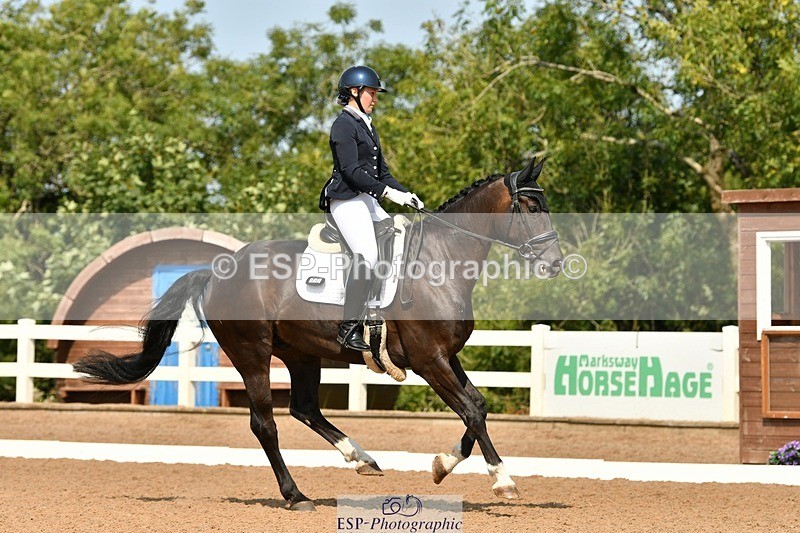 250817-115152-08686 - 113-Chloe.BakerFirst.Date.III