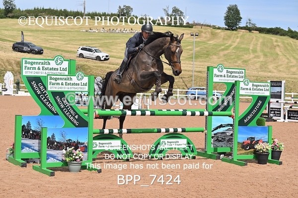 BPP_7424 - CLASS 15 FRI Senior 1.05m Open