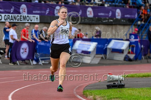 CEM26-924495 - Track Female Set One