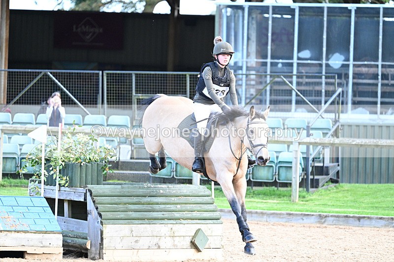 WJ7_5963 - Time 16:18 to 16:39