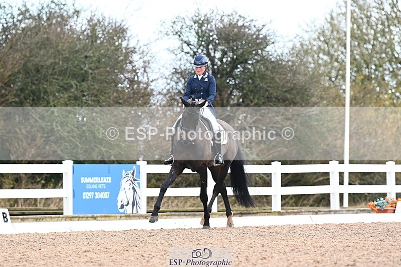 240218A-104700-06071 - 160-Abbie.Newbury-Seagry.Firstamour