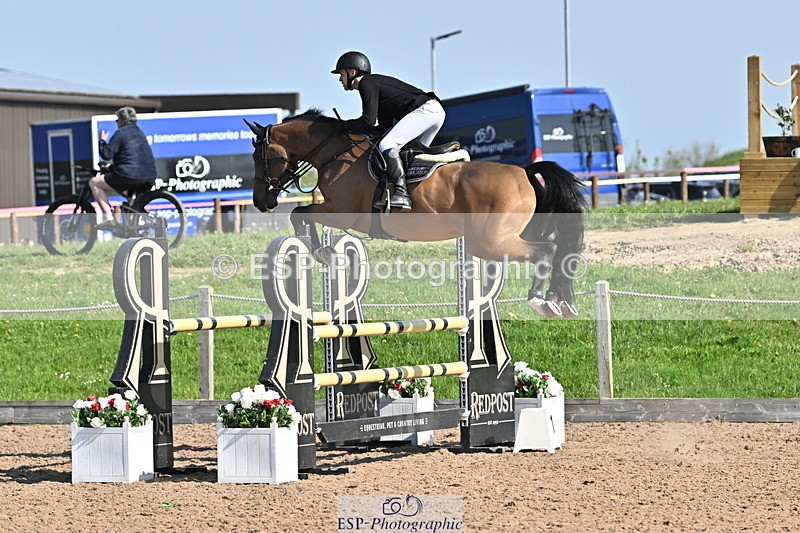 240509A-092754-00556 - Cls 8 Foxhunter