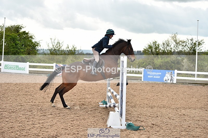 240423A-163338-00175 - 70cm