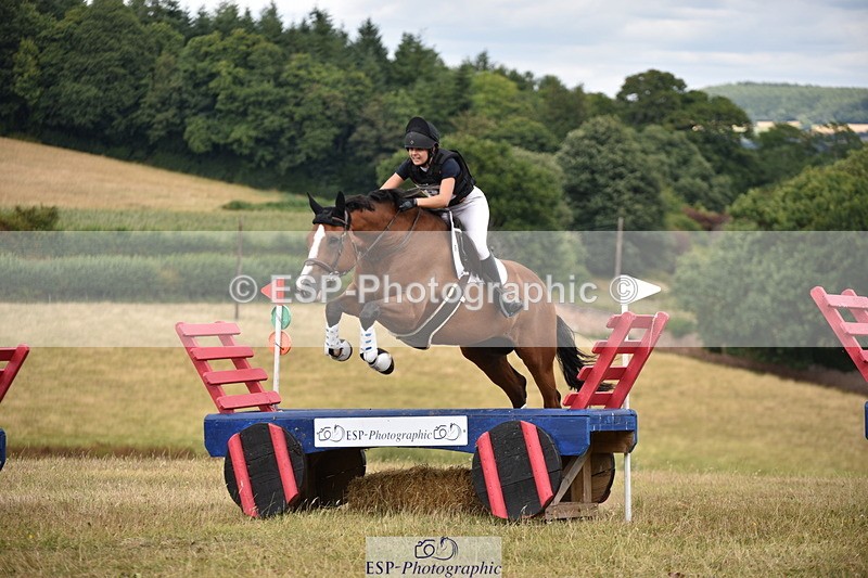 250802A-143412-05259 - F-254-Lucie.Bouchet-HALLOWEEN.NOUV