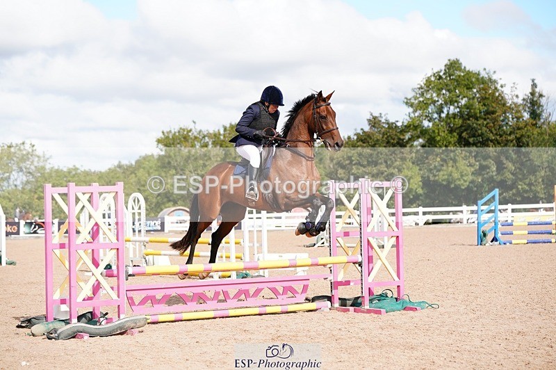 250921-111802-02633 - Cls 21+22 Club and Schools 70cm