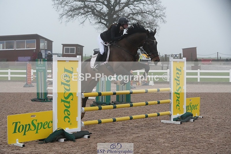 251207-095741-01558 - Cls 16 Blue Chip Winter Qualifier and 90cm
