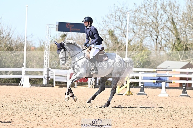 250409-140123-00707 - Snr Fox & 1.20m Open