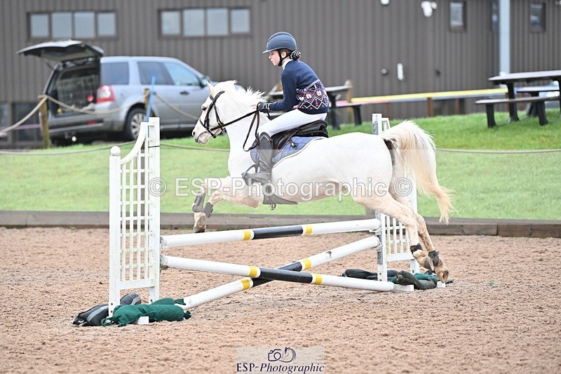 241201X-102946-00435 - Cls 15 A&B Cls 16 60cm