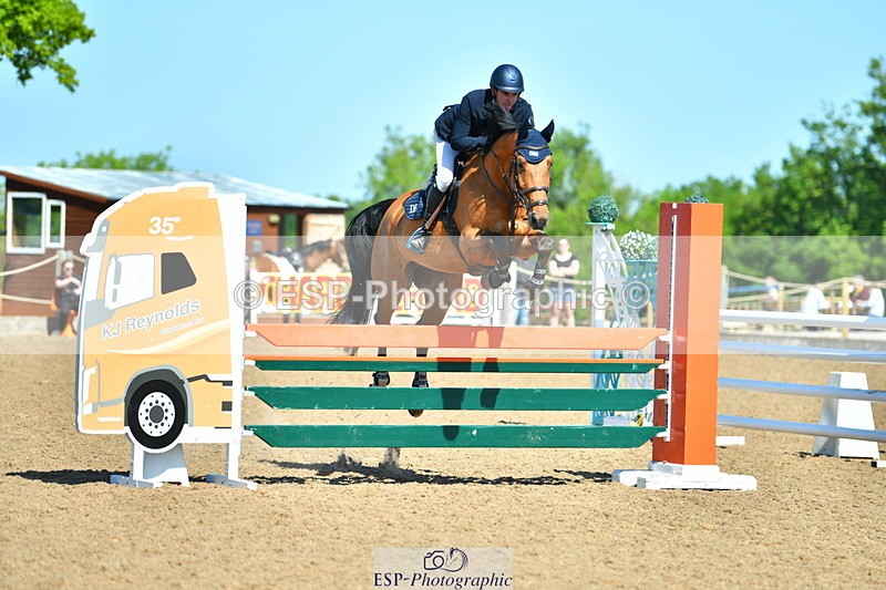 230526A-102458-01256 - Cls 2 Newcomers